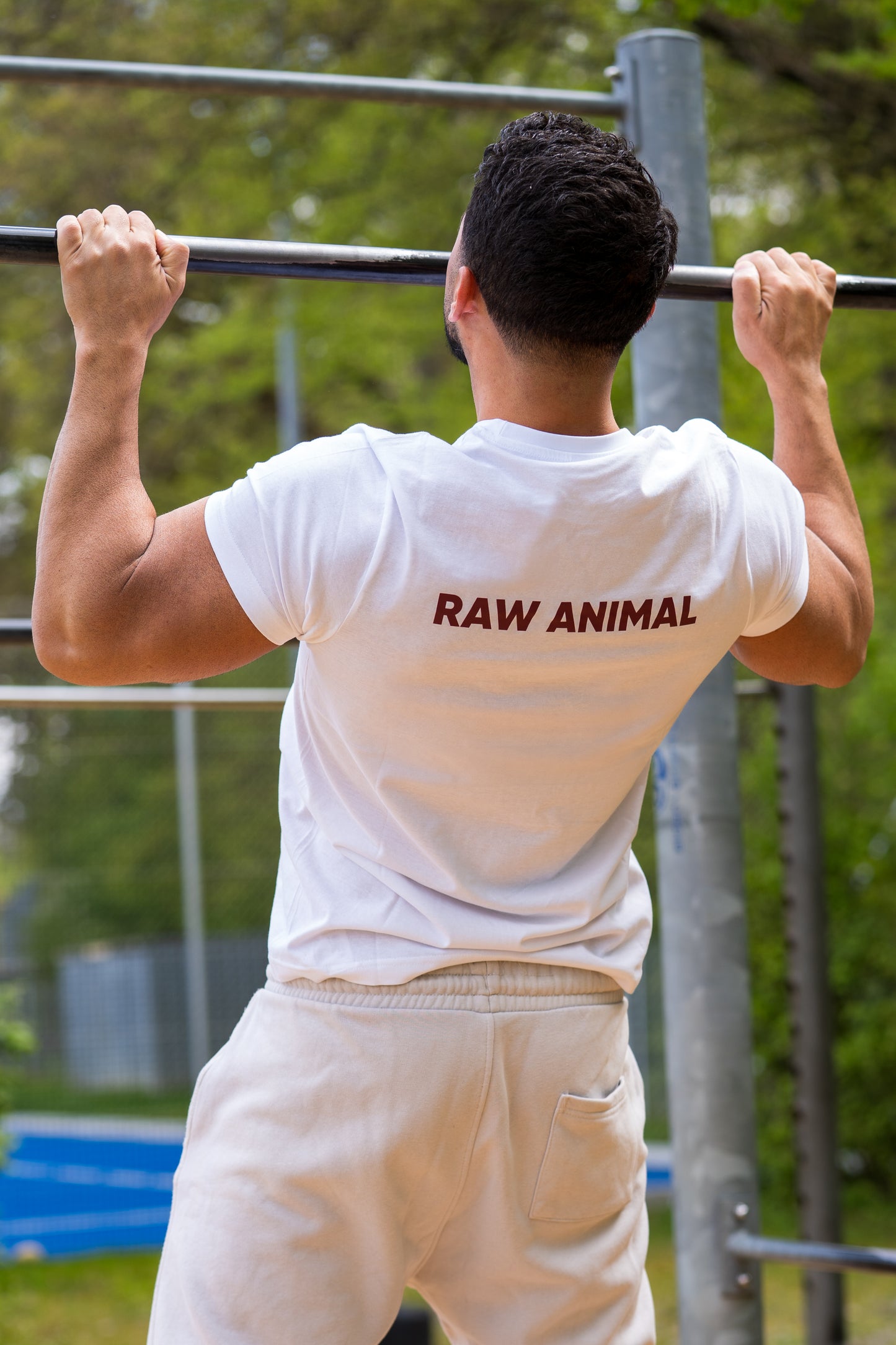 Das Raw Animal T-Shirt in klassischem Weiss